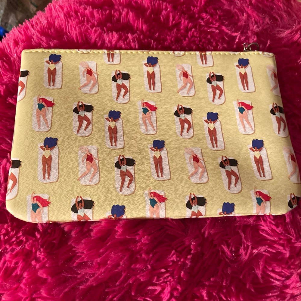 IPSY Brand Makeup Bag